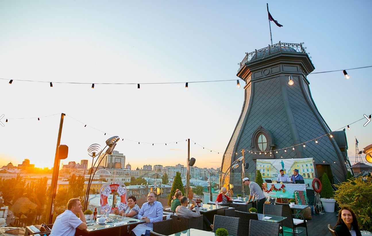 Ресторан Атмосфера